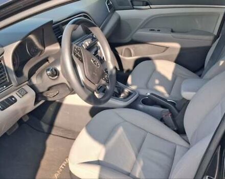 Черный Хендай Элантра, объемом двигателя 2 л и пробегом 75 тыс. км за 12500 $, фото 8 на Automoto.ua