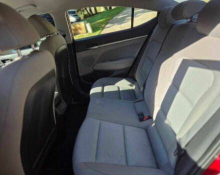 Хендай Элантра 2017 в Ужгороде на Automoto.ua Черный Хендай Элантра, объемом двигателя 2 л и пробегом 70 тыс. км за 8000 $, фото 9 на Automoto.ua