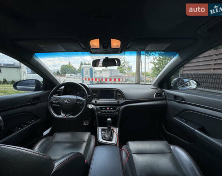 Черный Хендай Элантра, объемом двигателя 1.59 л и пробегом 120 тыс. км за 13000 $, фото 15 на Automoto.ua
