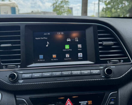 Черный Хендай Элантра, объемом двигателя 1.59 л и пробегом 120 тыс. км за 13000 $, фото 13 на Automoto.ua