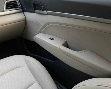 Чорний Хендай Елантра, об'ємом двигуна 0 л та пробігом 120 тис. км за 6700 $, фото 7 на Automoto.ua