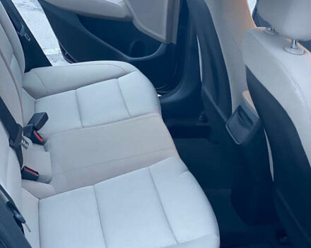 Черный Хендай Элантра, объемом двигателя 2 л и пробегом 58 тыс. км за 13300 $, фото 10 на Automoto.ua