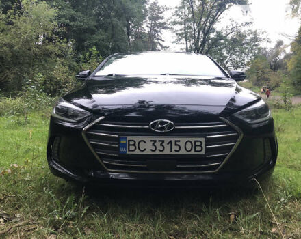 Черный Хендай Элантра, объемом двигателя 2 л и пробегом 120 тыс. км за 13700 $, фото 1 на Automoto.ua