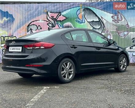 Черный Хендай Элантра, объемом двигателя 2 л и пробегом 138 тыс. км за 11990 $, фото 7 на Automoto.ua