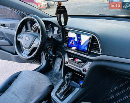 Чорний Хендай Елантра, об'ємом двигуна 1.6 л та пробігом 150 тис. км за 10700 $, фото 29 на Automoto.ua