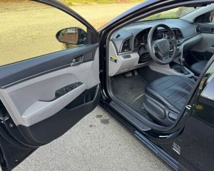 Чорний Хендай Елантра, об'ємом двигуна 2 л та пробігом 103 тис. км за 9200 $, фото 8 на Automoto.ua