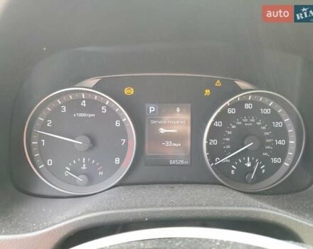 Чорний Хендай Елантра, об'ємом двигуна 2 л та пробігом 103 тис. км за 1600 $, фото 8 на Automoto.ua