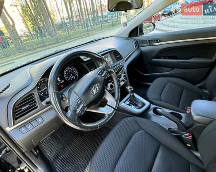 Чорний Хендай Елантра, об'ємом двигуна 2 л та пробігом 89 тис. км за 14500 $, фото 11 на Automoto.ua