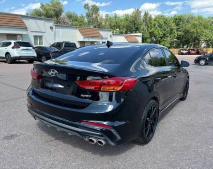 Черный Хендай Элантра, объемом двигателя 1.6 л и пробегом 32 тыс. км за 14000 $, фото 4 на Automoto.ua