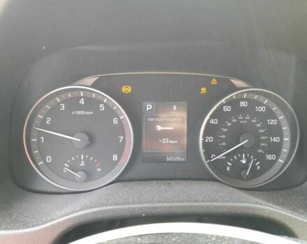 Чорний Хендай Елантра, об'ємом двигуна 2 л та пробігом 103 тис. км за 1600 $, фото 8 на Automoto.ua