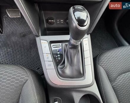 Чорний Хендай Елантра, об'ємом двигуна 0 л та пробігом 96 тис. км за 13900 $, фото 18 на Automoto.ua