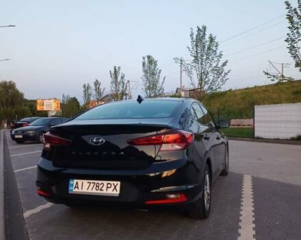 Черный Хендай Элантра, объемом двигателя 2 л и пробегом 86 тыс. км за 12900 $, фото 4 на Automoto.ua