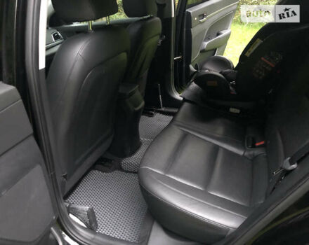 Черный Хендай Элантра, объемом двигателя 2 л и пробегом 120 тыс. км за 13700 $, фото 18 на Automoto.ua