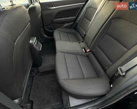 Чорний Хендай Елантра, об'ємом двигуна 0 л та пробігом 96 тис. км за 13900 $, фото 22 на Automoto.ua