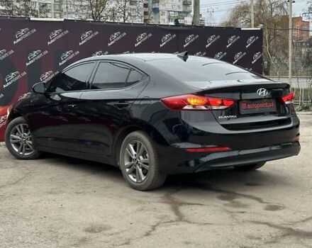 Черный Хендай Элантра, объемом двигателя 2 л и пробегом 107 тыс. км за 13200 $, фото 8 на Automoto.ua