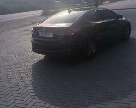 Чорний Хендай Елантра, об'ємом двигуна 2 л та пробігом 146 тис. км за 12500 $, фото 2 на Automoto.ua