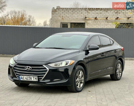 Черный Хендай Элантра, объемом двигателя 2 л и пробегом 125 тыс. км за 9300 $, фото 10 на Automoto.ua