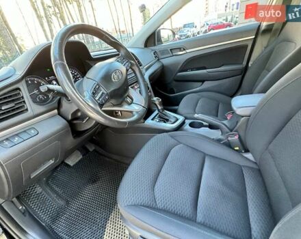 Чорний Хендай Елантра, об'ємом двигуна 2 л та пробігом 89 тис. км за 14500 $, фото 10 на Automoto.ua