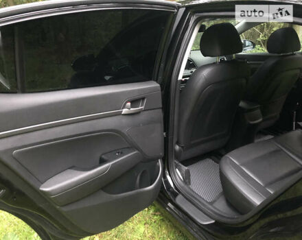 Черный Хендай Элантра, объемом двигателя 2 л и пробегом 120 тыс. км за 13700 $, фото 19 на Automoto.ua