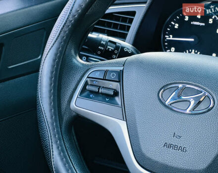 Чорний Хендай Елантра, об'ємом двигуна 1.6 л та пробігом 150 тис. км за 10700 $, фото 22 на Automoto.ua