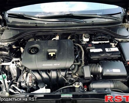 Черный Хендай Элантра, объемом двигателя 2 л и пробегом 120 тыс. км за 9900 $, фото 10 на Automoto.ua