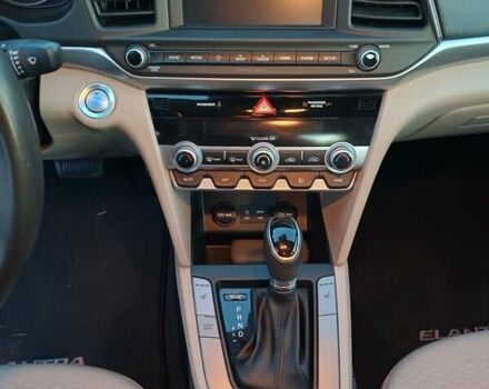 Черный Хендай Элантра, объемом двигателя 2 л и пробегом 86 тыс. км за 12900 $, фото 10 на Automoto.ua