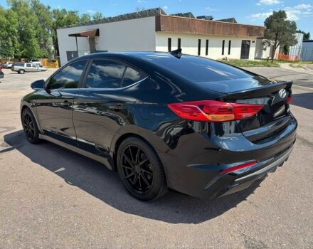 Черный Хендай Элантра, объемом двигателя 1.6 л и пробегом 32 тыс. км за 14000 $, фото 6 на Automoto.ua