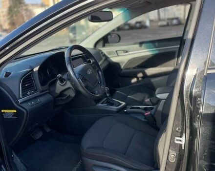 Черный Хендай Элантра, объемом двигателя 2 л и пробегом 85 тыс. км за 13600 $, фото 4 на Automoto.ua