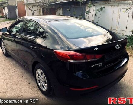 Черный Хендай Элантра, объемом двигателя 2 л и пробегом 120 тыс. км за 9900 $, фото 5 на Automoto.ua