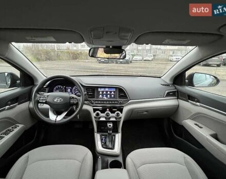 Черный Хендай Элантра, объемом двигателя 2 л и пробегом 94 тыс. км за 13200 $, фото 9 на Automoto.ua