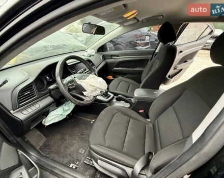 Черный Хендай Элантра, объемом двигателя 2 л и пробегом 90 тыс. км за 9000 $, фото 26 на Automoto.ua