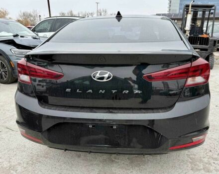 Черный Хендай Элантра, объемом двигателя 2 л и пробегом 90 тыс. км за 9000 $, фото 7 на Automoto.ua