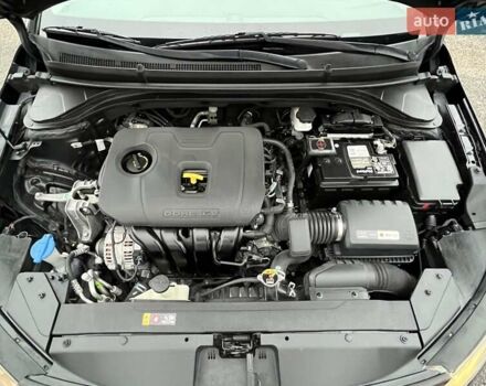 Черный Хендай Элантра, объемом двигателя 2 л и пробегом 94 тыс. км за 13200 $, фото 13 на Automoto.ua