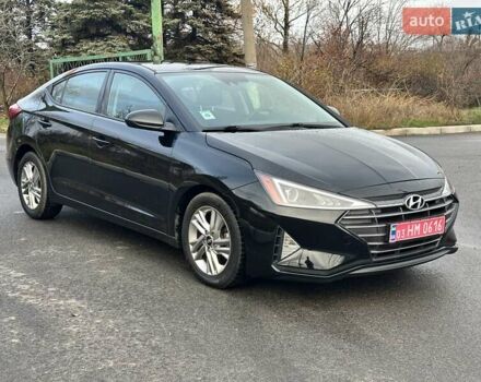Черный Хендай Элантра, объемом двигателя 2 л и пробегом 75 тыс. км за 14200 $, фото 1 на Automoto.ua