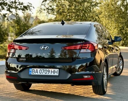 Чорний Хендай Елантра, об'ємом двигуна 2 л та пробігом 46 тис. км за 14800 $, фото 9 на Automoto.ua