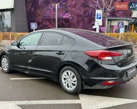 Черный Хендай Элантра, объемом двигателя 2 л и пробегом 139 тыс. км за 13590 $, фото 4 на Automoto.ua