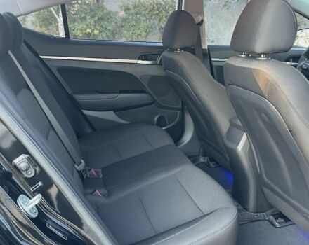 Чорний Хендай Елантра, об'ємом двигуна 2 л та пробігом 46 тис. км за 14800 $, фото 22 на Automoto.ua