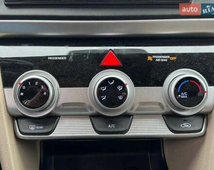 Черный Хендай Элантра, объемом двигателя 2 л и пробегом 139 тыс. км за 13590 $, фото 20 на Automoto.ua