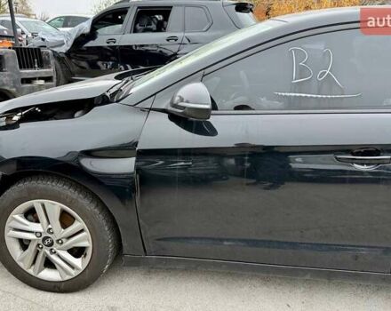 Черный Хендай Элантра, объемом двигателя 2 л и пробегом 90 тыс. км за 9000 $, фото 6 на Automoto.ua