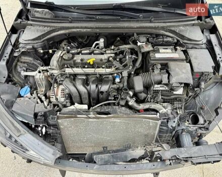 Черный Хендай Элантра, объемом двигателя 2 л и пробегом 90 тыс. км за 9000 $, фото 15 на Automoto.ua