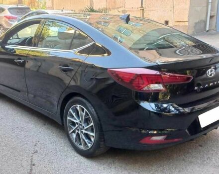 Черный Хендай Элантра, объемом двигателя 2 л и пробегом 67 тыс. км за 8600 $, фото 4 на Automoto.ua