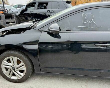 Черный Хендай Элантра, объемом двигателя 2 л и пробегом 90 тыс. км за 9000 $, фото 5 на Automoto.ua