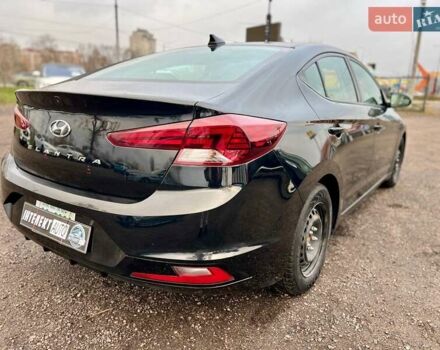 Чорний Хендай Елантра, об'ємом двигуна 2 л та пробігом 166 тис. км за 14300 $, фото 28 на Automoto.ua