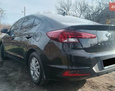 Черный Хендай Элантра, объемом двигателя 1.59 л и пробегом 98 тыс. км за 13800 $, фото 8 на Automoto.ua