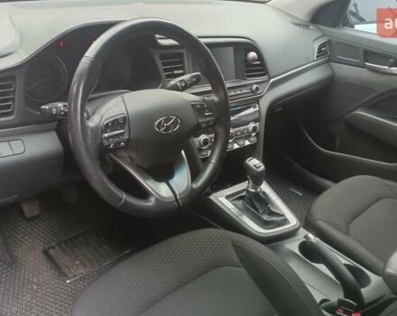 Черный Хендай Элантра, объемом двигателя 1.59 л и пробегом 98 тыс. км за 13800 $, фото 18 на Automoto.ua
