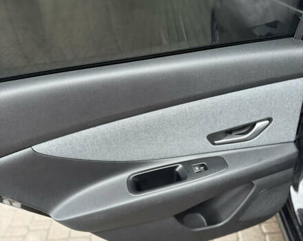 Черный Хендай Элантра, объемом двигателя 2 л и пробегом 55 тыс. км за 19500 $, фото 27 на Automoto.ua