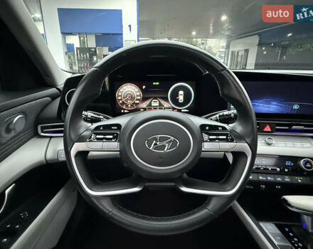 Черный Хендай Элантра, объемом двигателя 2 л и пробегом 55 тыс. км за 19500 $, фото 18 на Automoto.ua