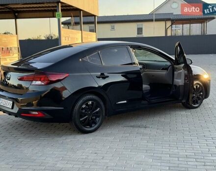 Черный Хендай Элантра, объемом двигателя 2 л и пробегом 54 тыс. км за 14700 $, фото 4 на Automoto.ua