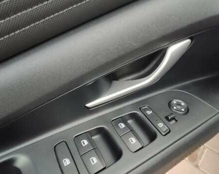 Хендай Элантра 2020 в Киеве на Automoto.ua Черный Хендай Элантра, объемом двигателя 2 л и пробегом 124 тыс. км за 16400 $, фото 14 на Automoto.ua