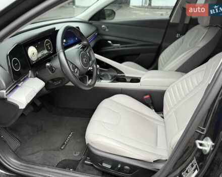 Черный Хендай Элантра, объемом двигателя 2 л и пробегом 55 тыс. км за 19500 $, фото 14 на Automoto.ua